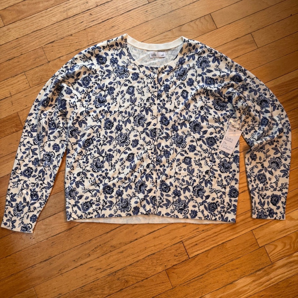 Croft & Barrow Blue Floral Soft Light Cardigan Sweater Large Cottage Grandma